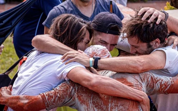 真暴力啊！西乙门将冲向对手，一拳将其击倒